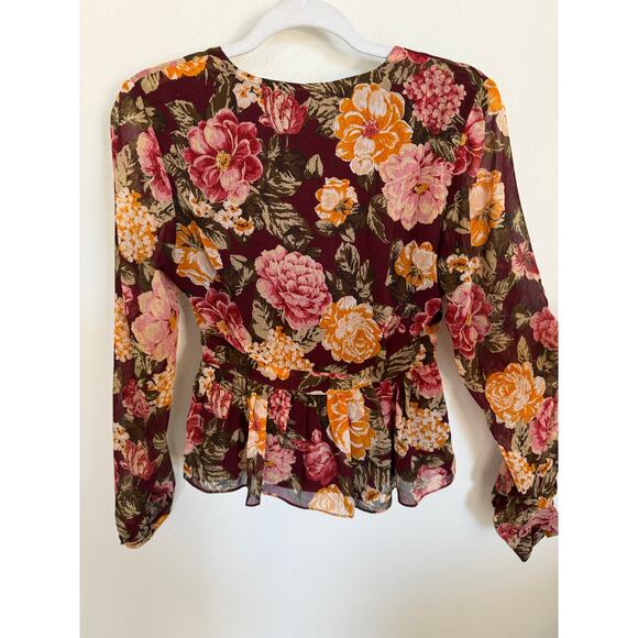 NWT En Creme Women's Bubble Sleeve Peplum Long Sleeve Floral Blouse Size Small - Picture 7 of 7